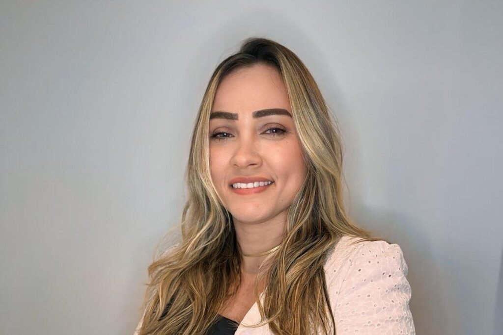 Dra. Denise Ribeiro
